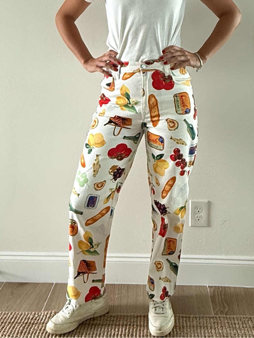 Lisa Says Gah White Straight Leg Fruit & Food Print Pants